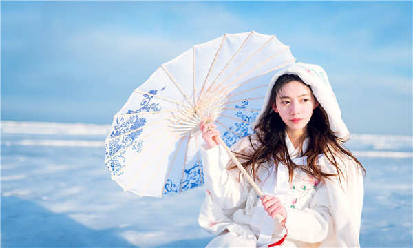 克山试管代怀生子多少钱一个？助孕之路的费用分析与方案选择